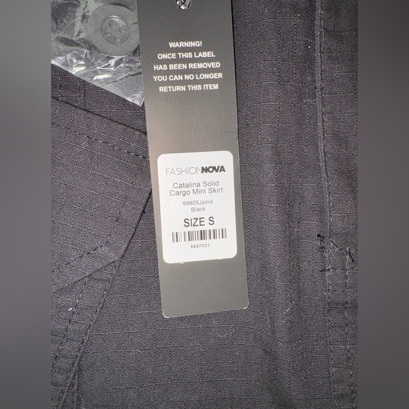 Fashion Nova Black Cargo Mini Skirt - Picture 7 of 9